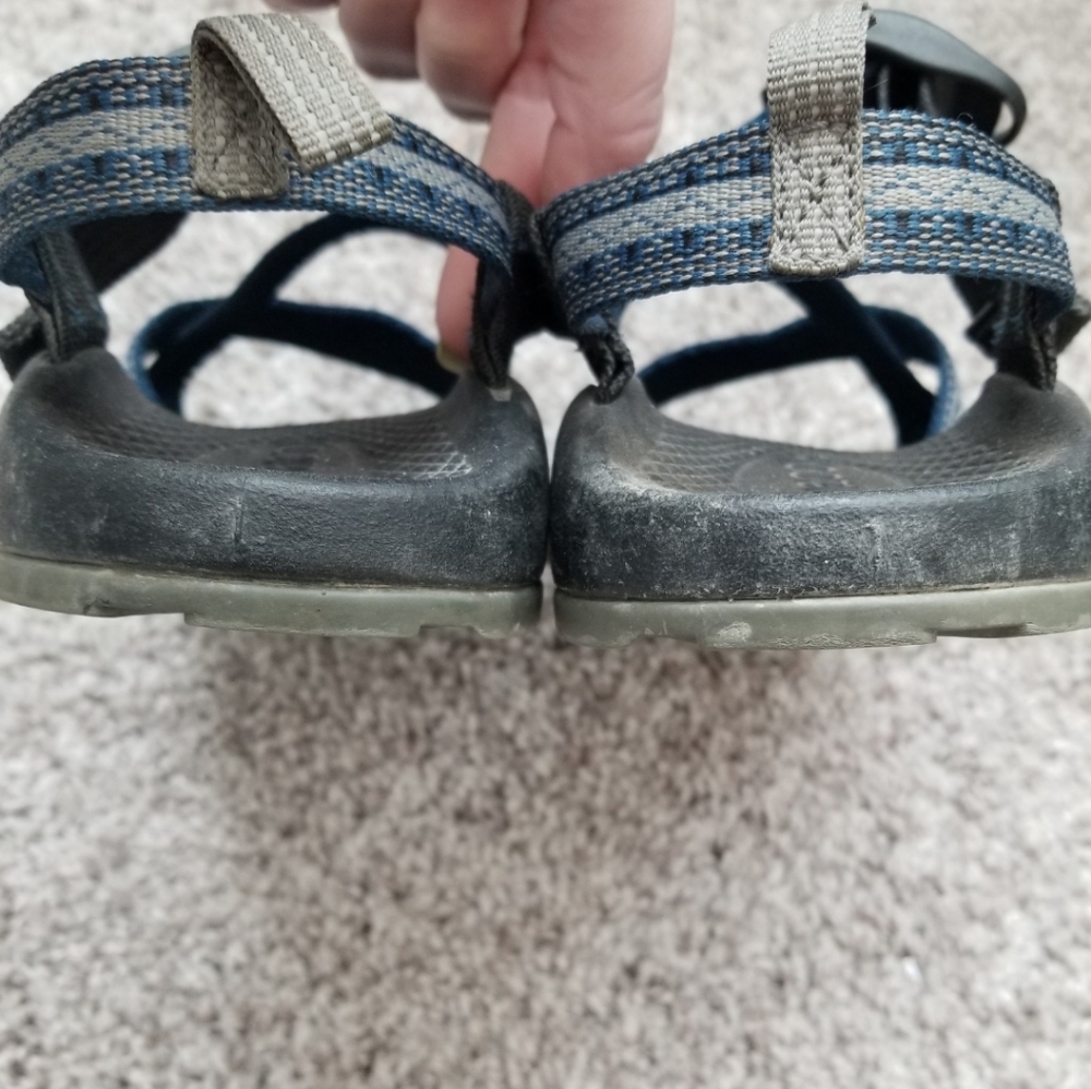 Kids Chacos - Picture 2 of 3